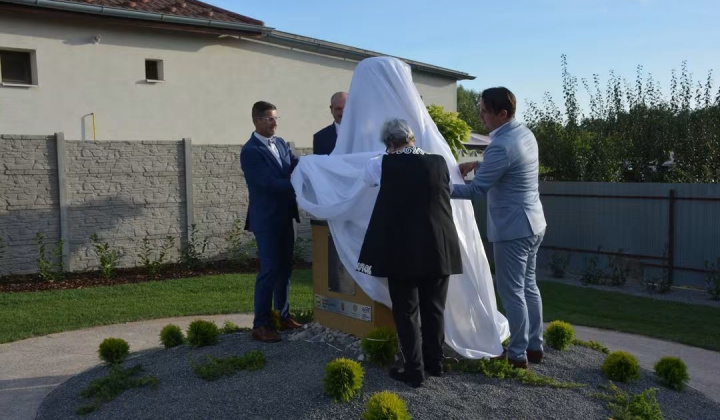 Zobraziť fotografiu