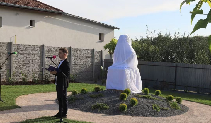 Zobraziť fotografiu