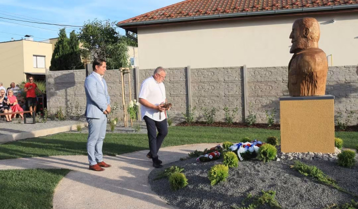 Zobraziť fotografiu